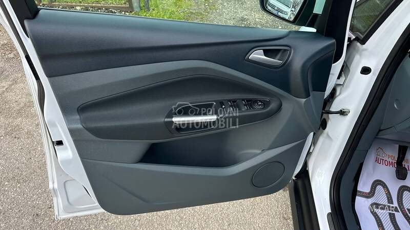 Ford C-Max Titanium N O V