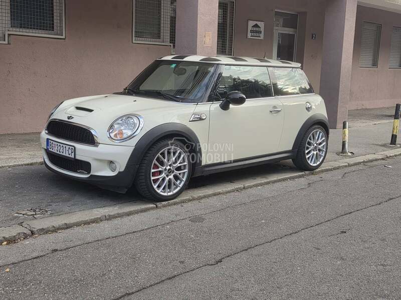 MINI John Cooper Works 