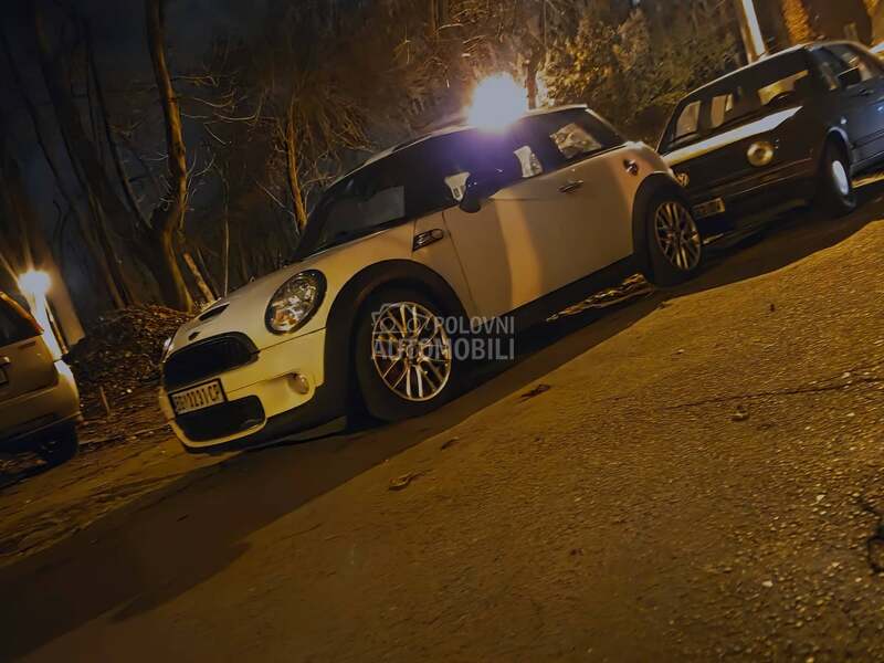 MINI John Cooper Works 