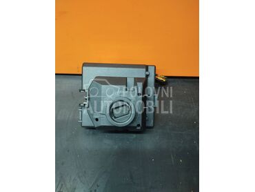 Kontakt brava paljenja za Mercedes Benz C Klasa, C 160, C 180 ... od 2014. do 2019. god.