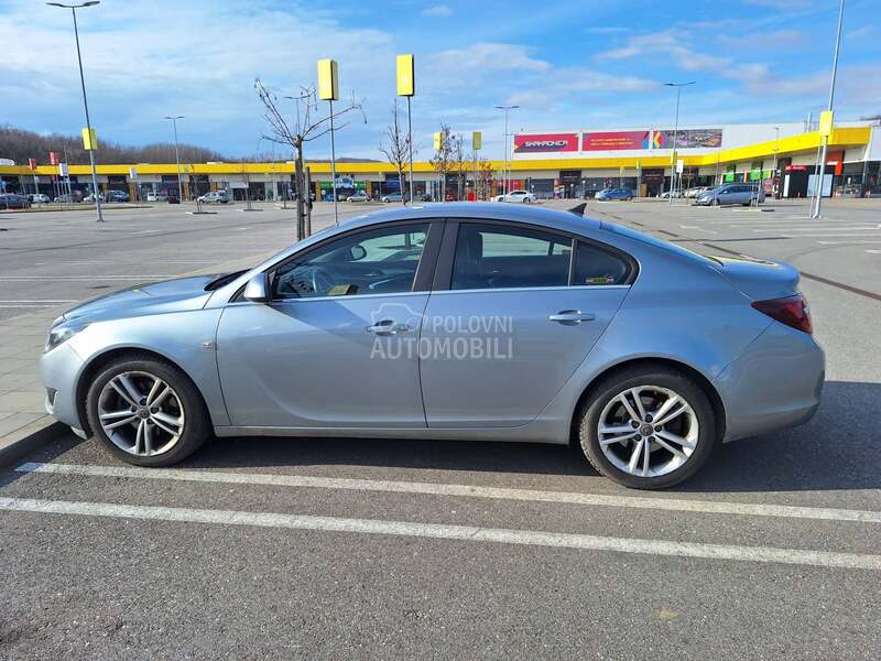 Opel Insignia 