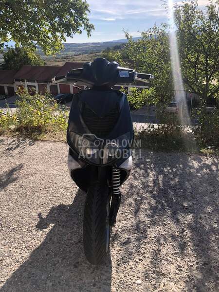 Peugeot speedfight 2