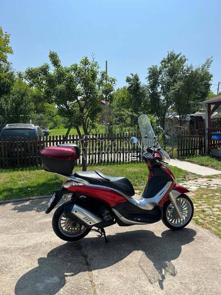 Piaggio Beverly