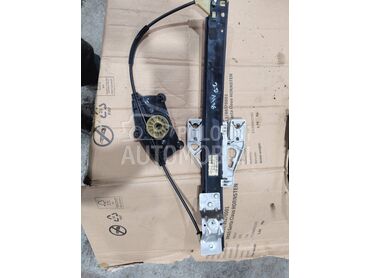 Zadnji desni podizac za Audi A4 od 2008. do 2012. god.