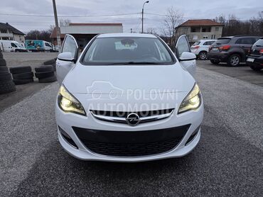 Opel Astra J 1.6 cdti