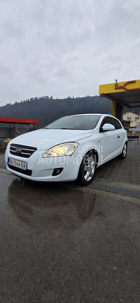 Kia pro_cee`d 
