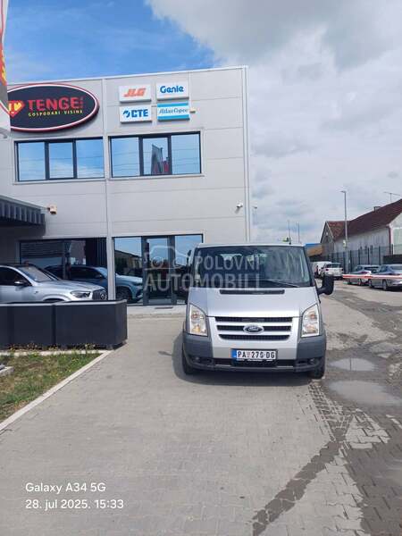 Ford Transit Tourneo