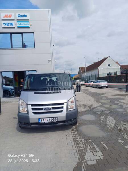 Ford Transit Tourneo