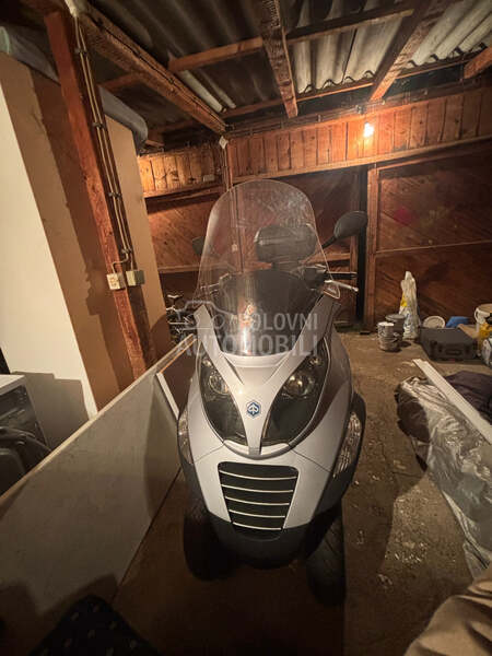 Piaggio mp3