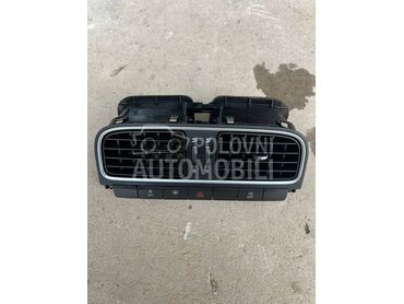 Centralni ventilacioni panel za Volkswagen Polo od 2009. do 2013. god.