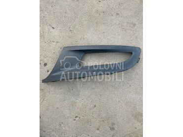 Desna resetka maglenke za Volkswagen Polo od 2009. do 2014. god.