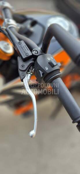 KTM 690 DUKE    CH
