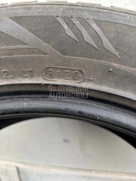 Laufenn 225/55 R18 Zimska