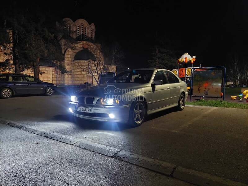 BMW 525 E39