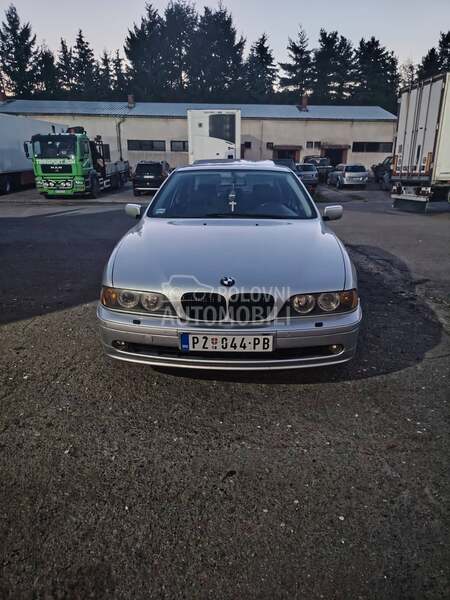 BMW 525 E39