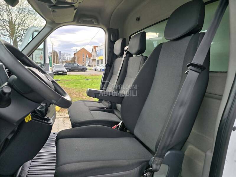 Renault Master 2.3 dci kocka 24m3