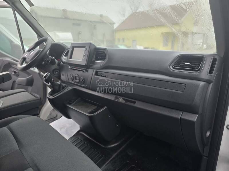 Renault Master 2.3 dci kocka 24m3