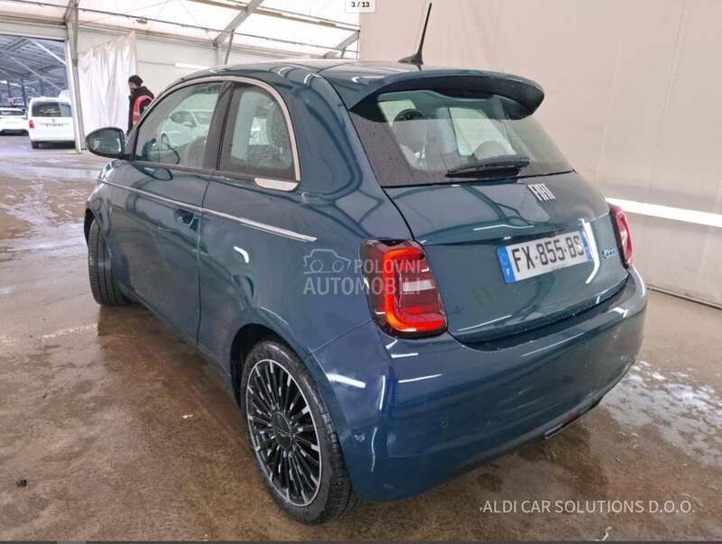 Fiat 500e La Prima