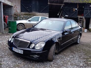 Mercedes Benz E 320 