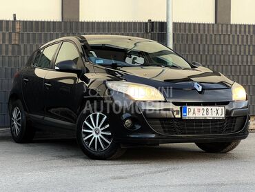 Renault Megane 1.6b / 16v BERLINE