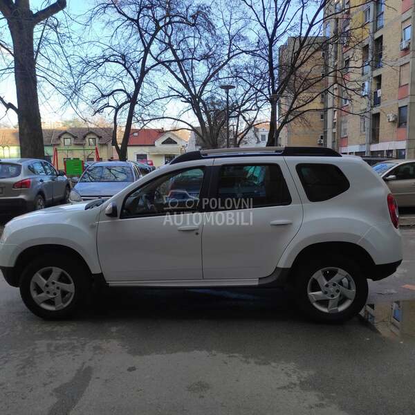 Dacia Duster 1.6 b