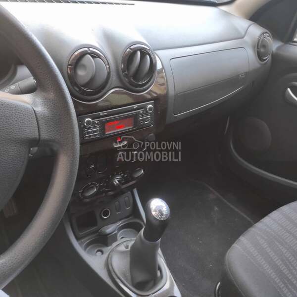 Dacia Duster 1.6 b
