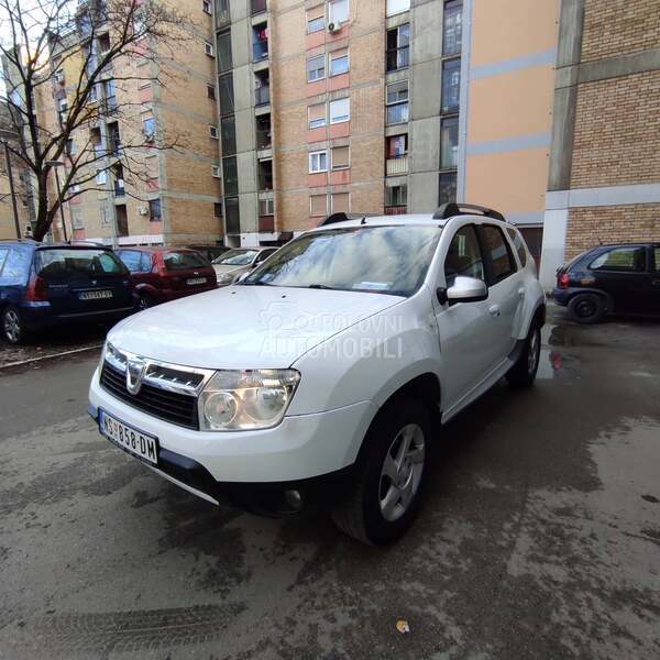 Dacia Duster 1.6 b