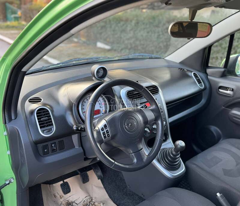 Opel Agila Kuka