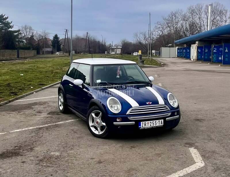 MINI One 
