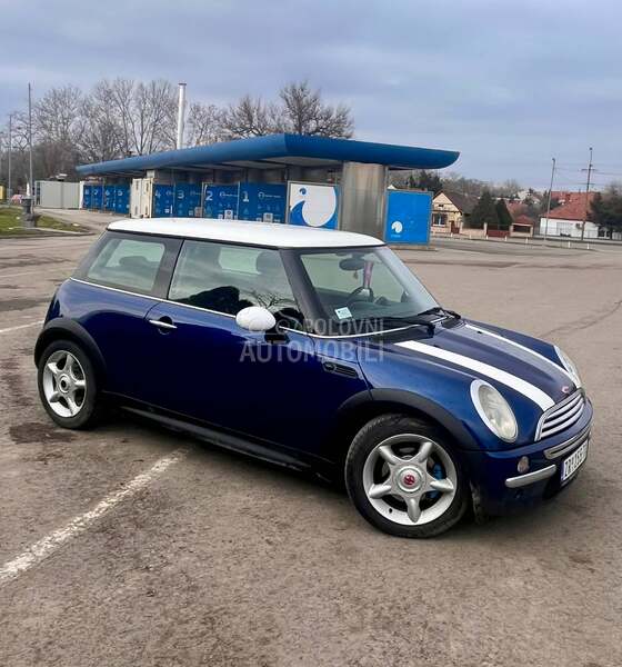MINI One 