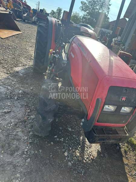 Massey Ferguson 3435S