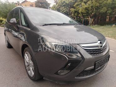 Opel Zafira 
