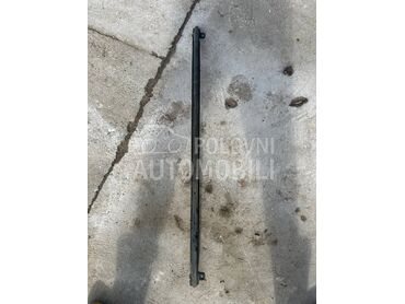 Donji nosac branika za Volkswagen Polo od 2009. do 2014. god.