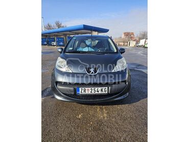 Peugeot 107 1.0