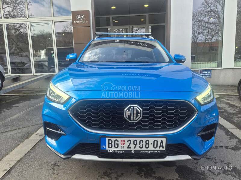 MG ZS 
