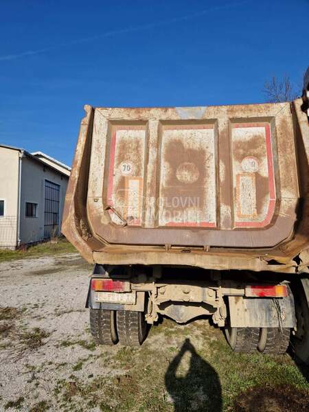 Iveco TRAKKER AD410T41