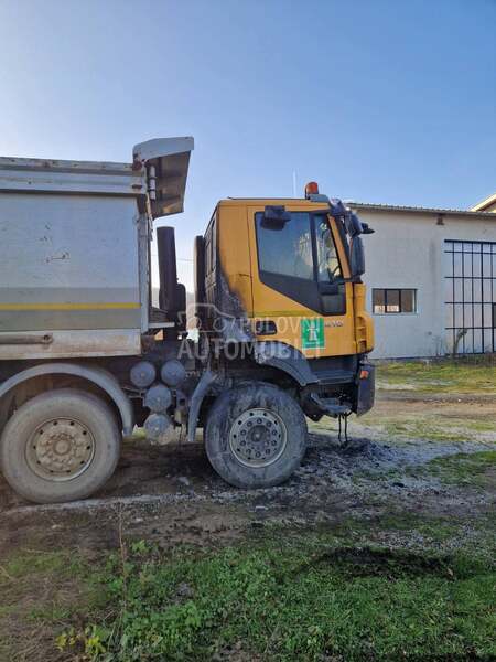 Iveco TRAKKER AD410T41