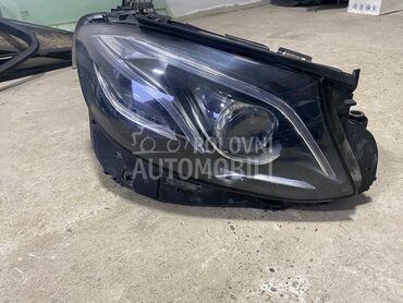 Levi i desni multibeam led far za Mercedes Benz E 124, E 200, E 220 ... od 2016. do 2020. god.