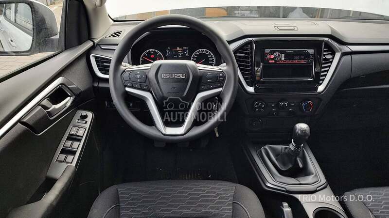 Isuzu D-Max Samurai MT