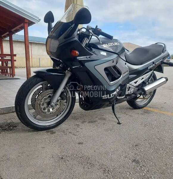 Suzuki GSXF katana