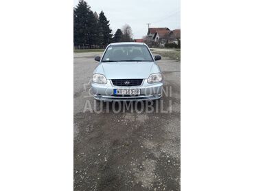 Hyundai Accent 1.3 SOHC GL 4 DR