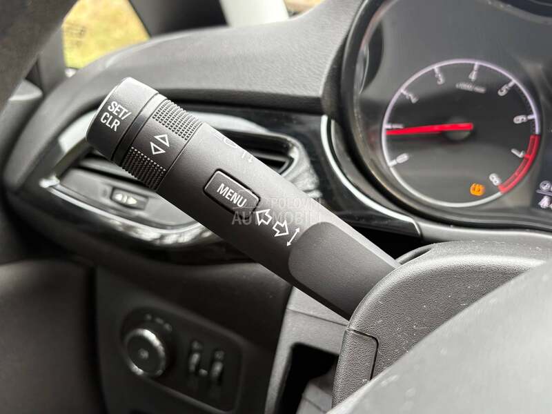 Opel Corsa E 1.0 EcoFLEX CH