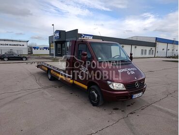 Mercedes Benz Sprinter 413