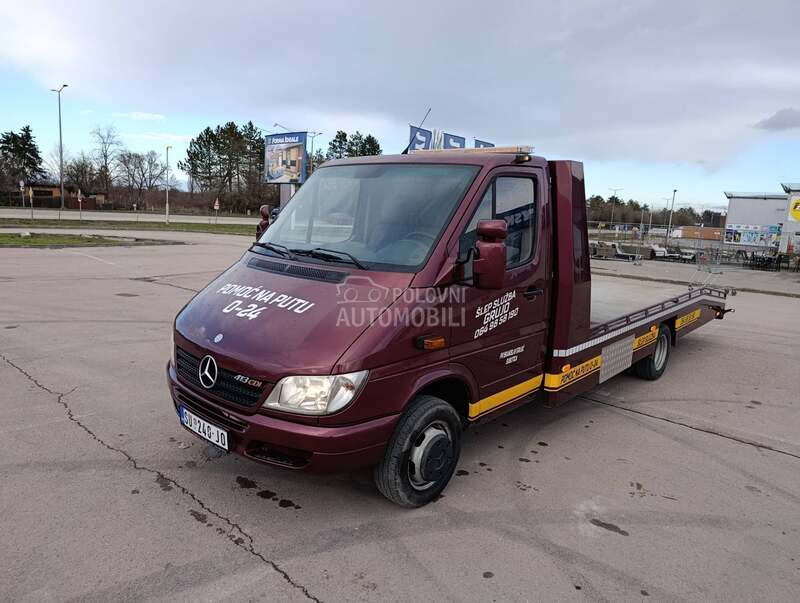 Mercedes Benz Sprinter 413