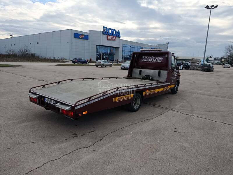 Mercedes Benz Sprinter 413