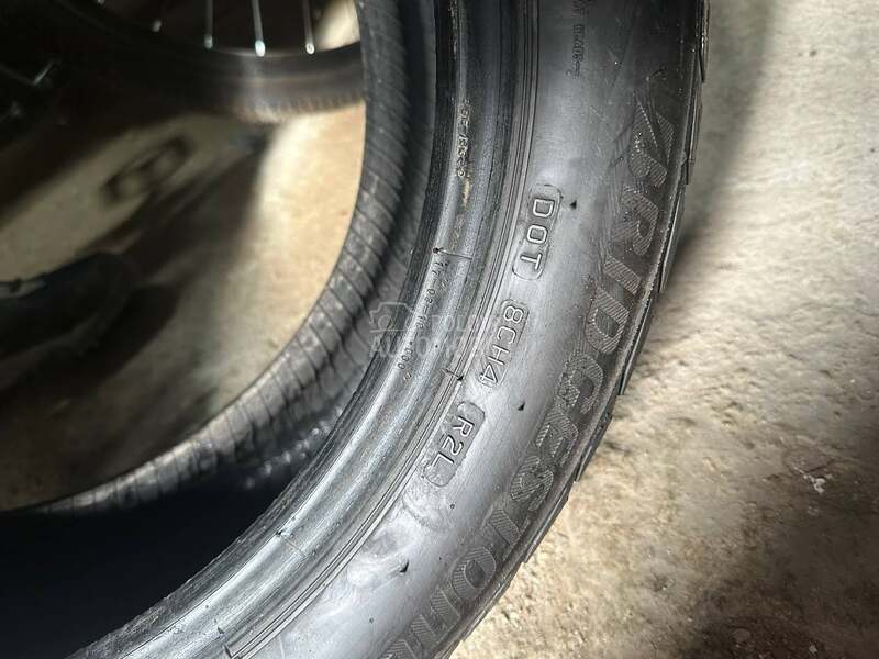 Bridgestone 205/50 R17 Zimska