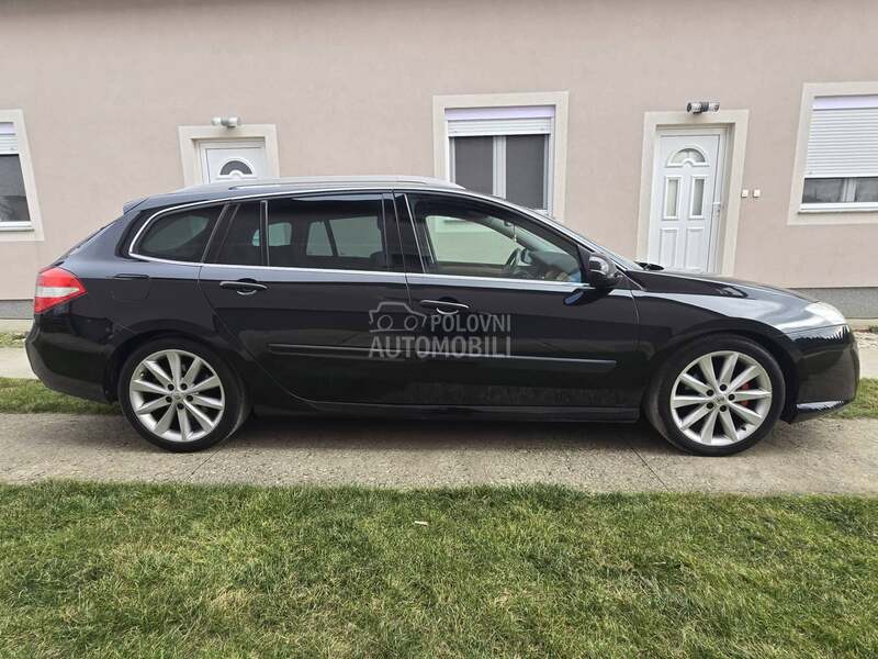 Renault Laguna 2.0dciPARIS INITIALE