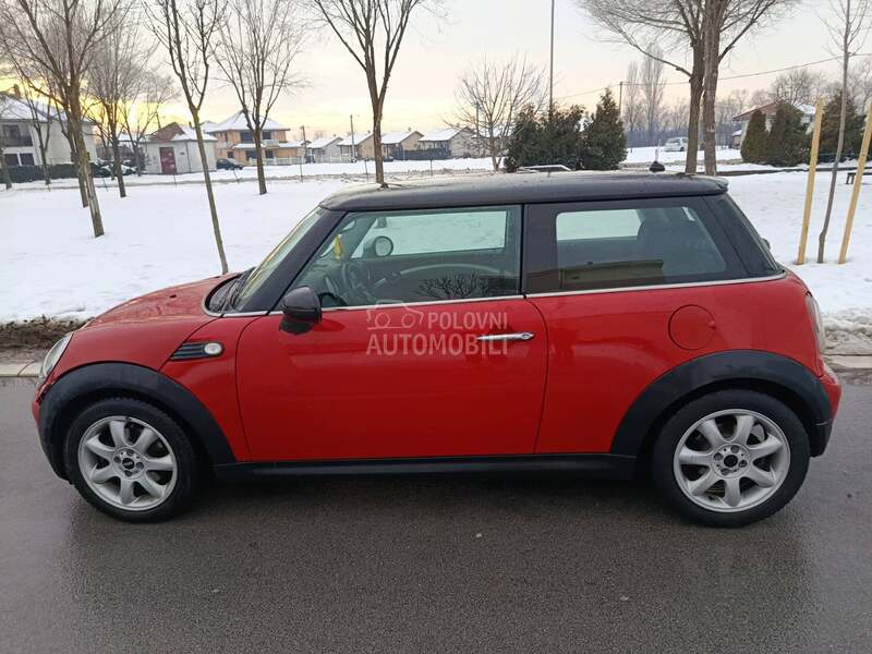 MINI Cooper 