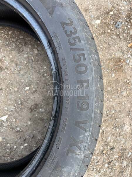 Continental 235/50 R19 Letnja