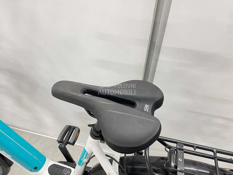 Hercules Roberta 28 bosch M/L vel